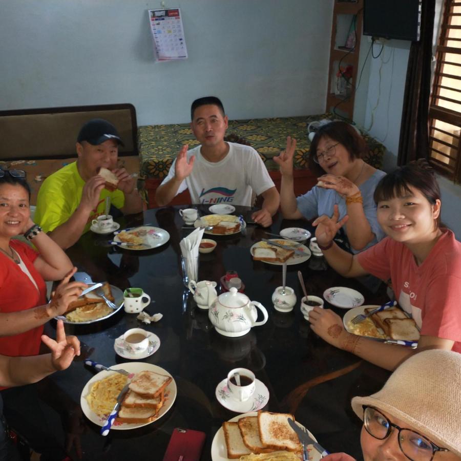 Mini Homestay Khajuraho Ngoại thất bức ảnh