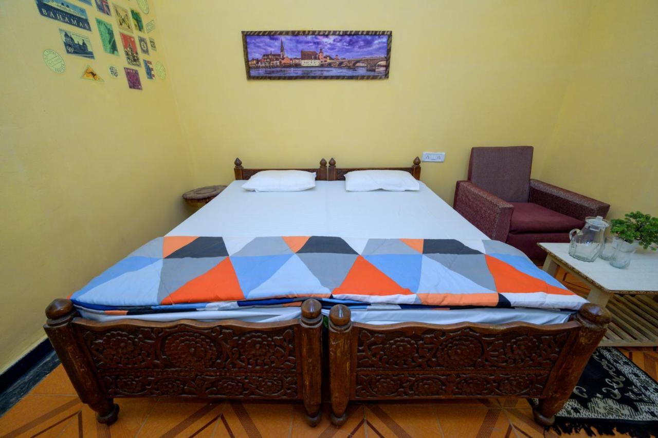 Mini Homestay Khajuraho Ngoại thất bức ảnh