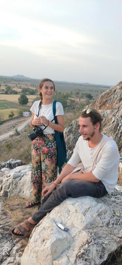 Mini Homestay Khajuraho Ngoại thất bức ảnh